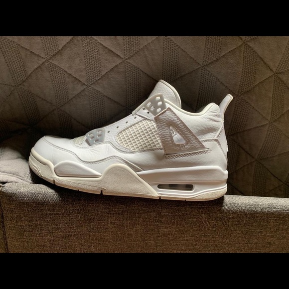 Jordan’s - Picture 4 of 6